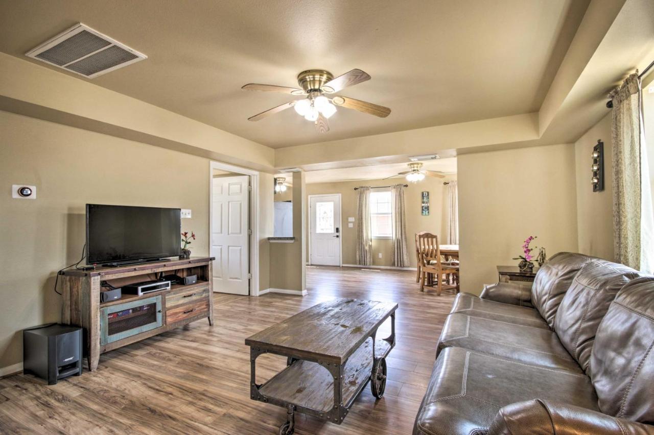 Surfside Beach Retreat About Half Mile To The Sand! Exterior foto